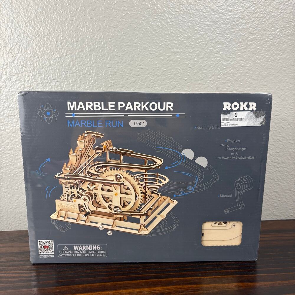 NIB Marble Parkour Kinetic Toy Set Learning Mechanical Build Assemble Wooden